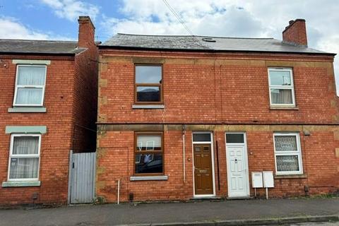 4 bedroom semi-detached house for sale, Thames Street, Bulwell