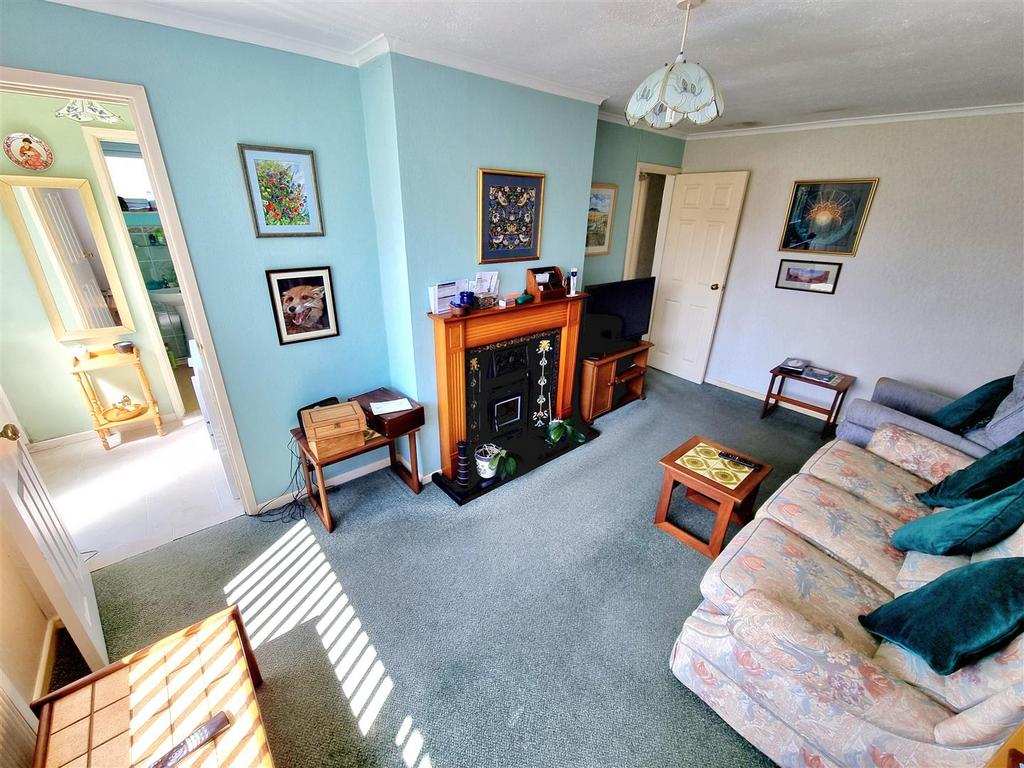 Sitting room.jpg
