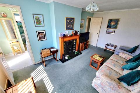 35 Compass West, Tregadillett, Launceston, PL15 7EA