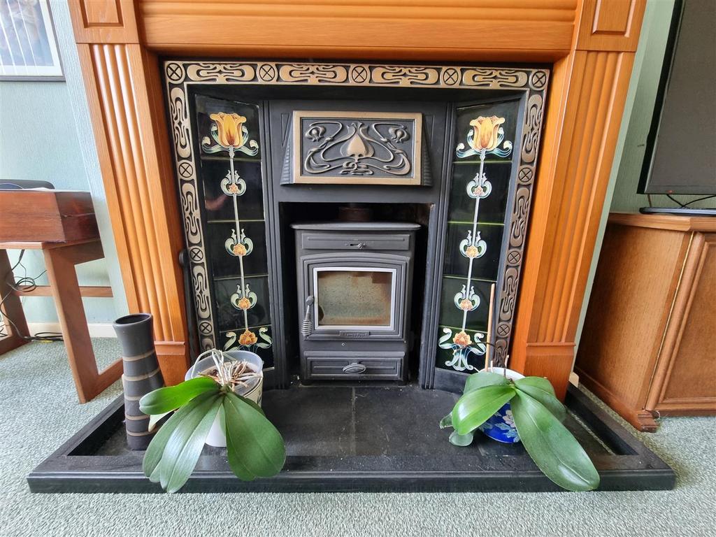 Fireplace.jpg