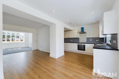 144 Boothferry Road, Hull, HU4 6ER