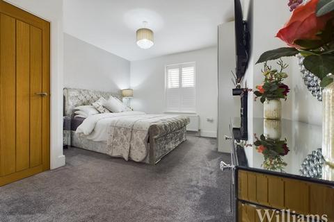 3 bedroom detached house for sale, Quainton Road, Aylesbury HP18