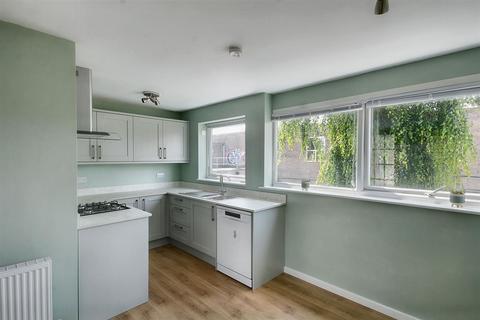 undefined, Warren Avenue, Stapleford