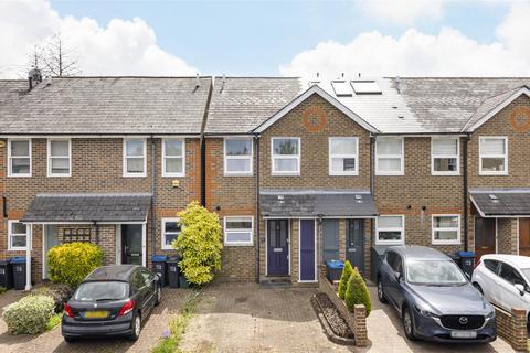 2 bedroom house for sale, Henfield Road, London