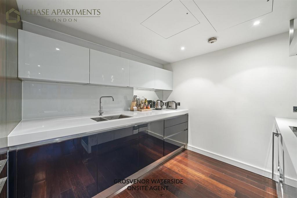 Bramah House SW1 W 8 DQ-10.jpg