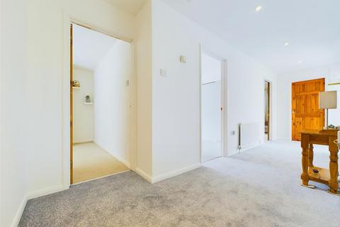 7 Castell Road, Dereham, NR19 2HB