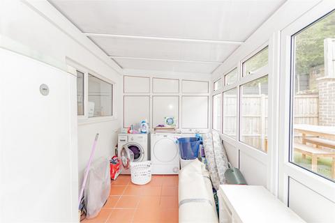 98 Green Walk, Crayford, Dartford, DA1 4JL