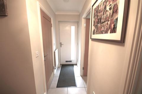 3 bedroom end of terrace house to rent, Updown Way, Chartham