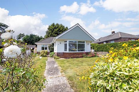 3 bedroom bungalow for sale, Holland Way, Broadstone BH18