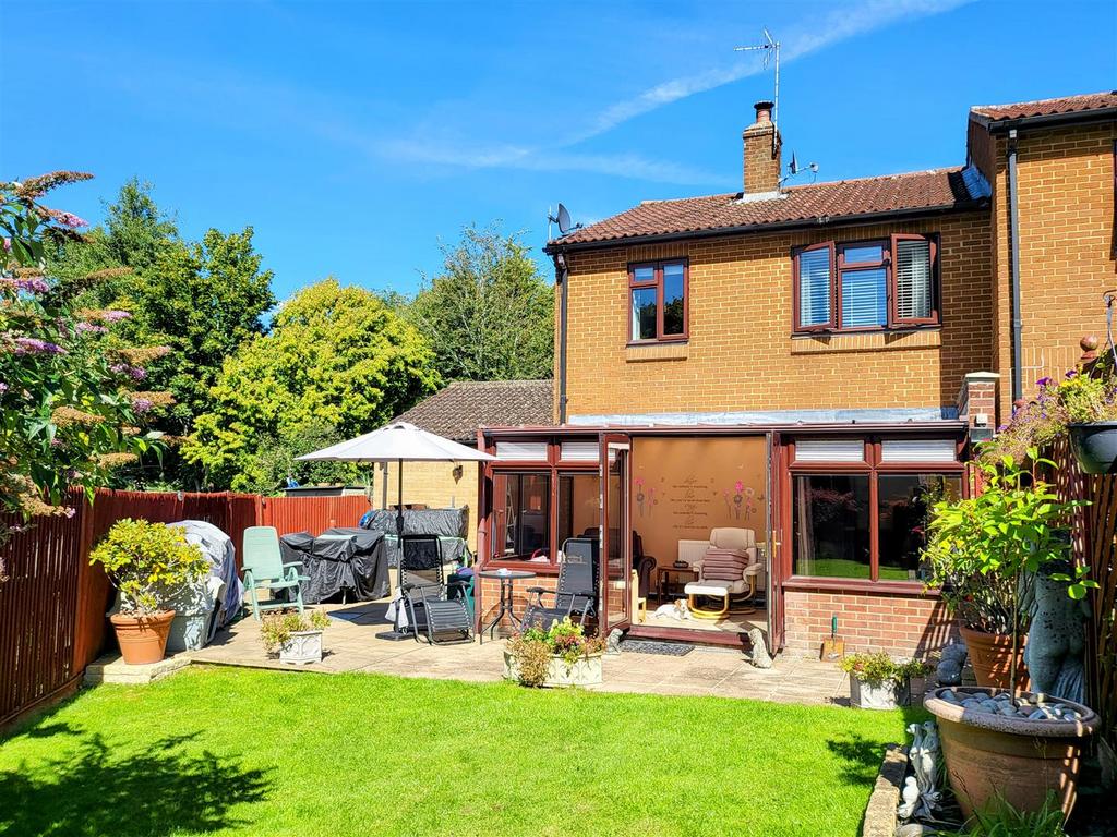 South facing rear garden