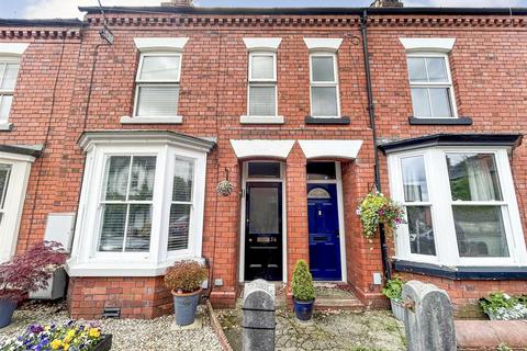 3 bedroom terraced house for sale, Ferrers Road, Oswestry