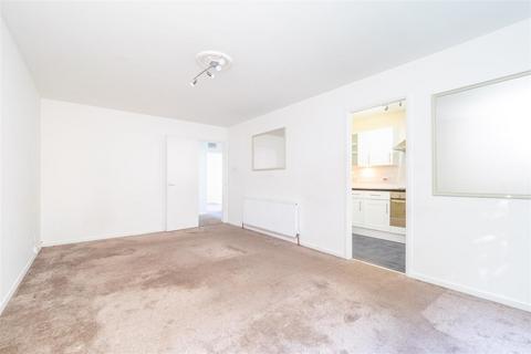 undefined, Montana Close, South Croydon