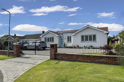 3 bedroom detached bungalow for sale, Honeysuckle Lodge, Kirtons Lane, Long Bennington, Newark