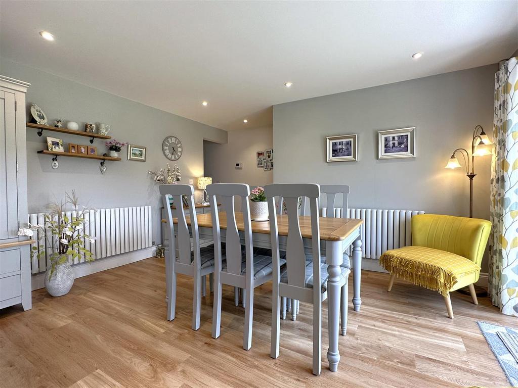 Dining Area 348