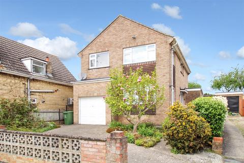 24 Bedwyn Close, Swindon, SN2 1SG