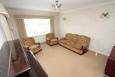 24 Bedwyn Close, Swindon, SN2 1SG