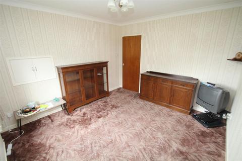 24 Bedwyn Close, Swindon, SN2 1SG