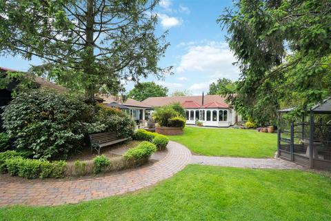 4 bedroom detached bungalow for sale, 448 Norton Lane, Earlswood, Solihull