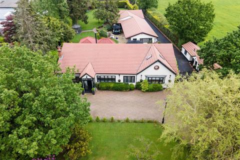 4 bedroom detached bungalow for sale, 448 Norton Lane, Earlswood, Solihull