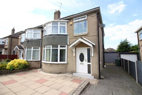 3 bedroom semi-detached house for sale, Kingswear View, Leeds LS15