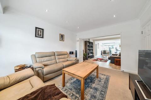 4 bedroom semi-detached house for sale, Alders Road, Edgware HA8