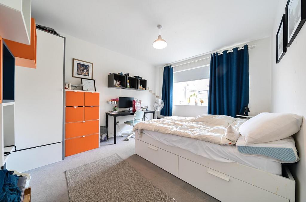 Davidson Frost-Wellings, DFW, Alders Road, Edgware