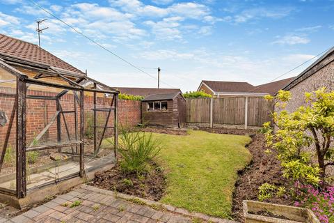 3 bedroom detached bungalow for sale, Elmdale Drive, Edenthorpe DN3