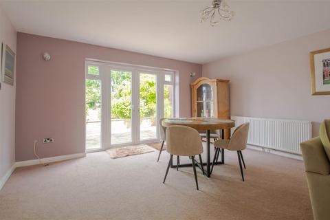 7 Bartlow Road, Castle Camps, Cambridge, CB21 4SY