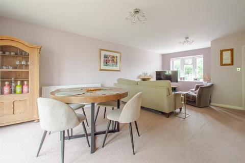 7 Bartlow Road, Castle Camps, Cambridge, CB21 4SY