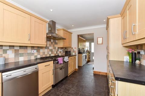 5 bedroom detached house for sale, Harden Road, Lydd, Romney Marsh, Kent