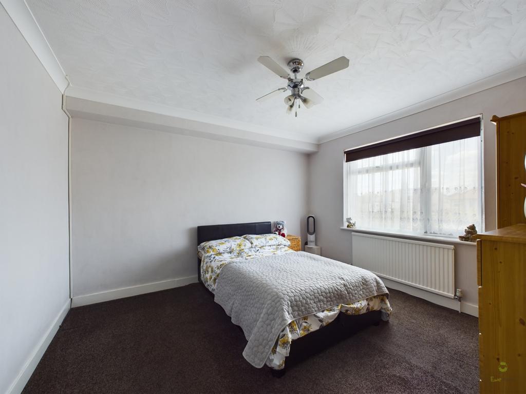 Presented by Nicoleta at Ewe Move Bexleyheath and D