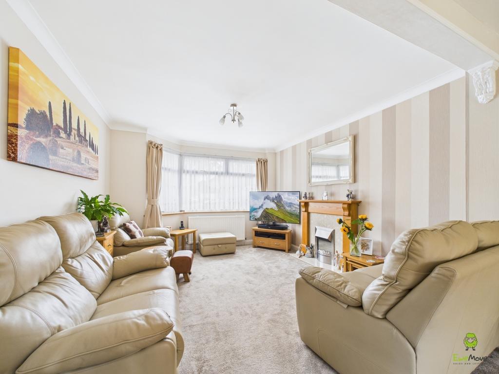 Presented by Nicoleta at Ewe Move Bexleyheath and D