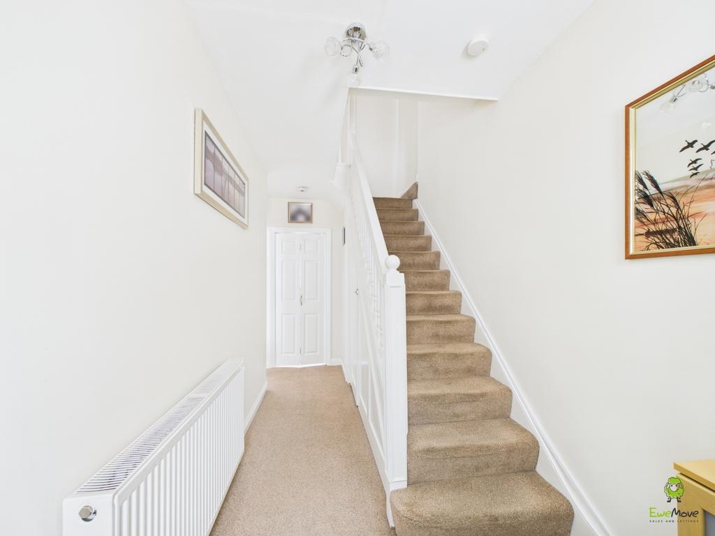 Presented by Nicoleta at Ewe Move Bexleyheath and D