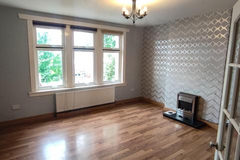 2 bedroom flat to rent, Killin Avenue, Law, Dundee, DD3