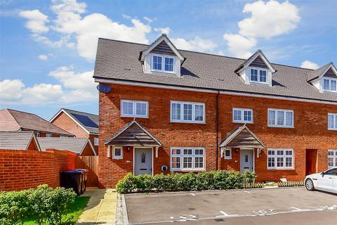 4 bedroom end of terrace house for sale, Black Horse Lane, Canterbury, Kent