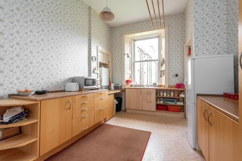 3 bedroom flat for sale, 30/3 Bruntsfield Gardens, Edinburgh EH10 4DZ