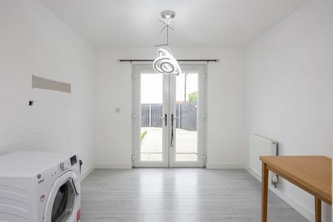 37 George Grieve Way, Tranent, EH33 2QT