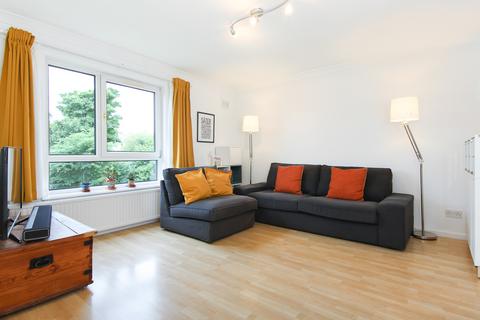 3 bedroom flat for sale, 16/4 Wardie Dell, Trinity, Edinburgh, EH5 1AE
