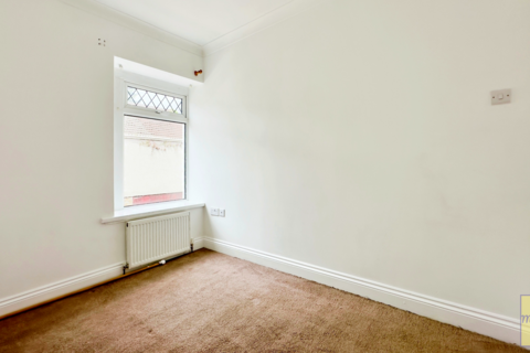 5 Grove Lane, Skewen, Neath, SA10 6HB