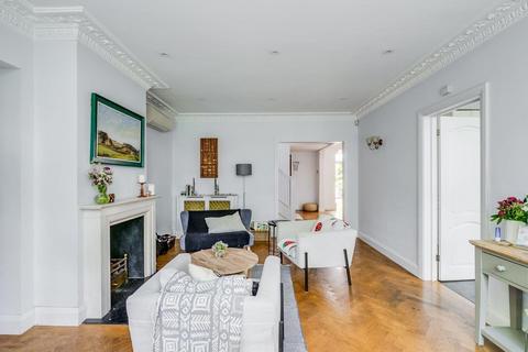 4 bedroom semi-detached house for sale, Fitzjohns Avenue, Hampstead, London, NW3