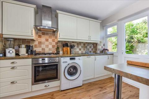 3 bedroom semi-detached house for sale, Kingsmead Avenue, Stubbington