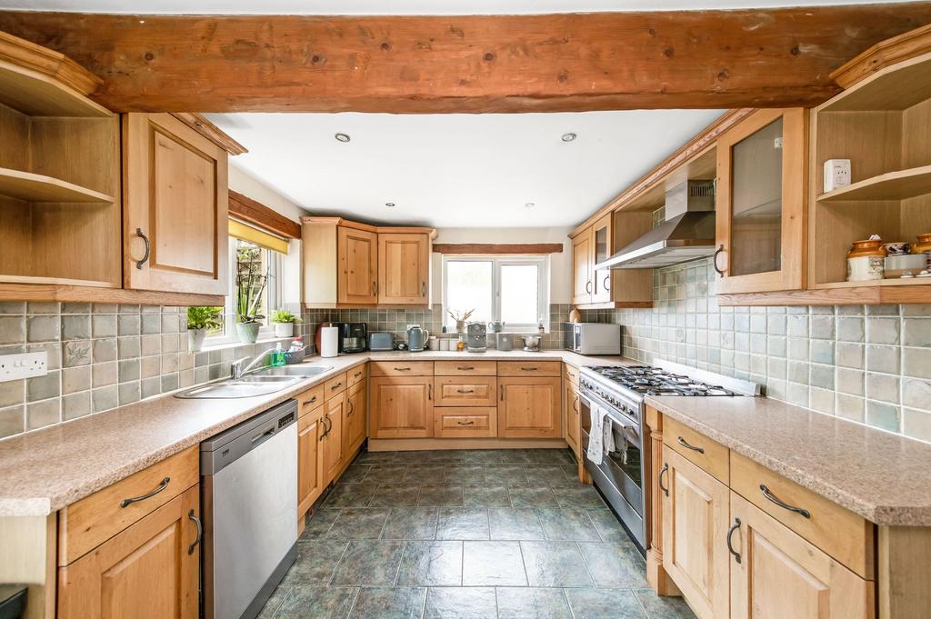 Open plan dining kitchen
