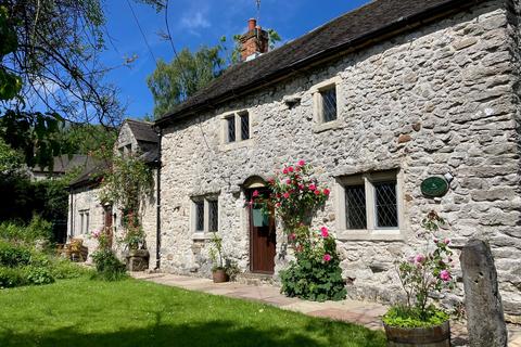 4 bedroom farm house for sale, Creamery Lane, Parwich, DE6