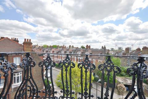 2 bedroom flat to rent, Inglewood Road, West Hampstead, NW6