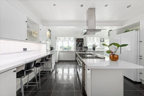 25 Edgehill Road, Purley, CR8 2ND