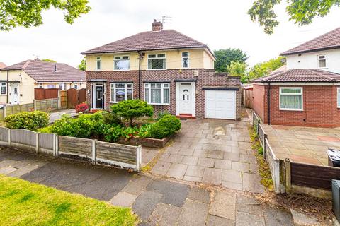 2 bedroom semi-detached house for sale, Snowden Avenue, Flixton, Manchester, M41