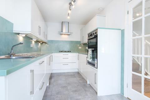 34 Braehead Avenue, Edinburgh, EH4 6QN