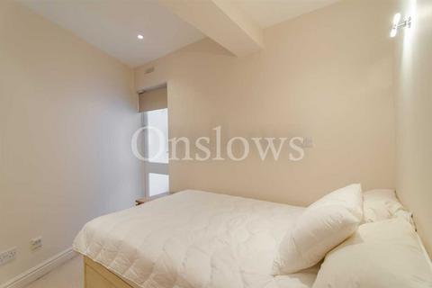 undefined, Kempsford Gardens, London
