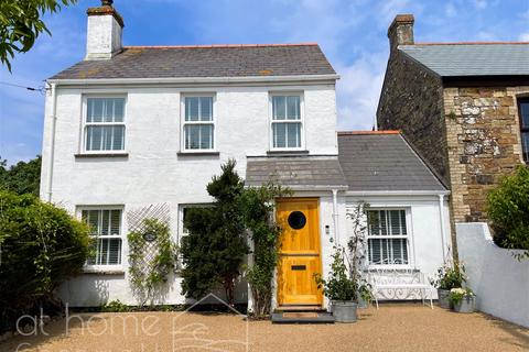 3 bedroom link detached house for sale, Holywell Road, Newquay TR8