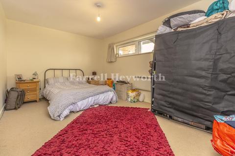 2 bedroom flat for sale, Spencers Wood, Bolton BL7